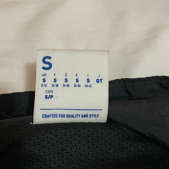 Reebok Classics Black Lost & Found Vector Jacket - Picture 5 of 7